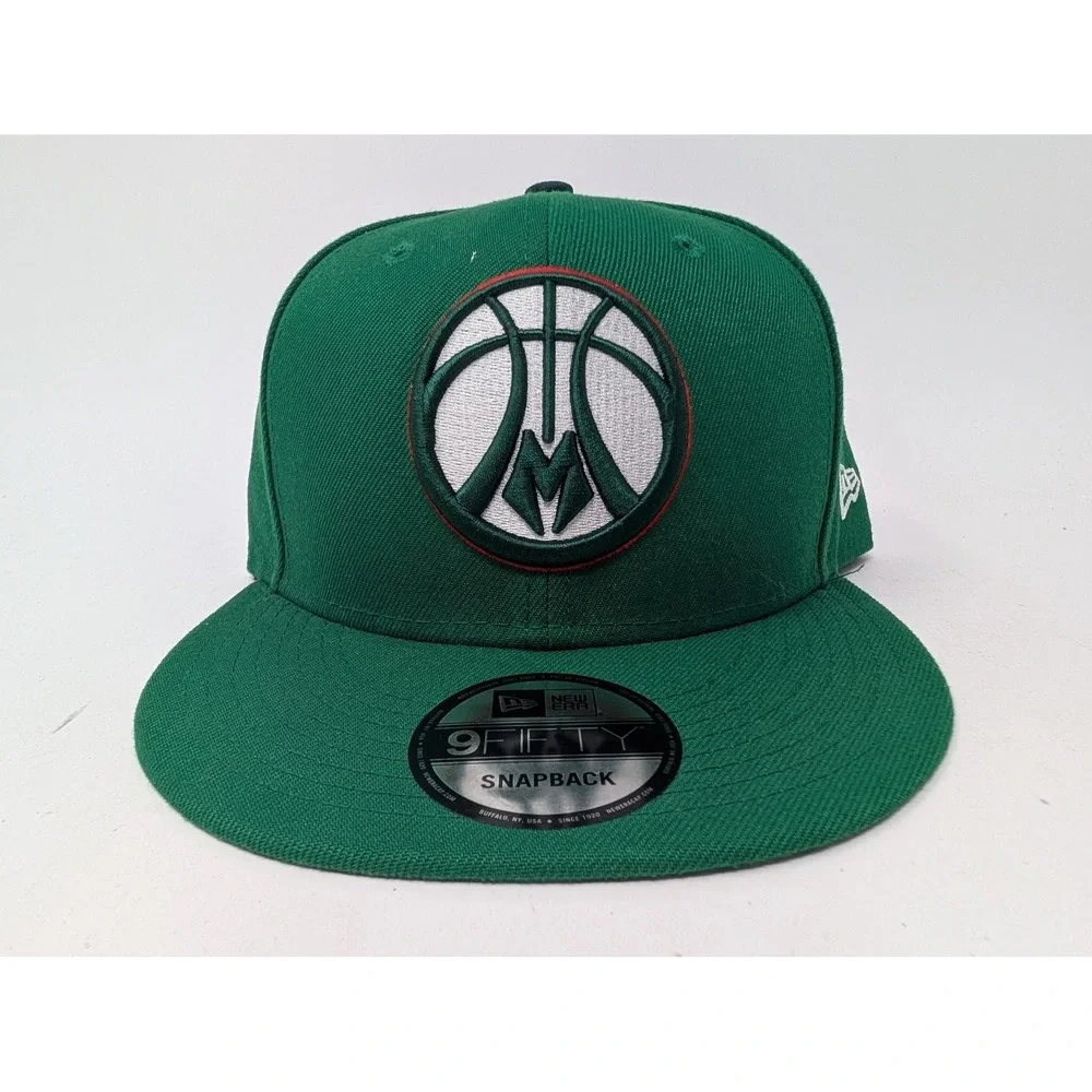 Milwaukee Bucks Hat Cap Snap Back Mens One Size Green NBA Basketball New Era